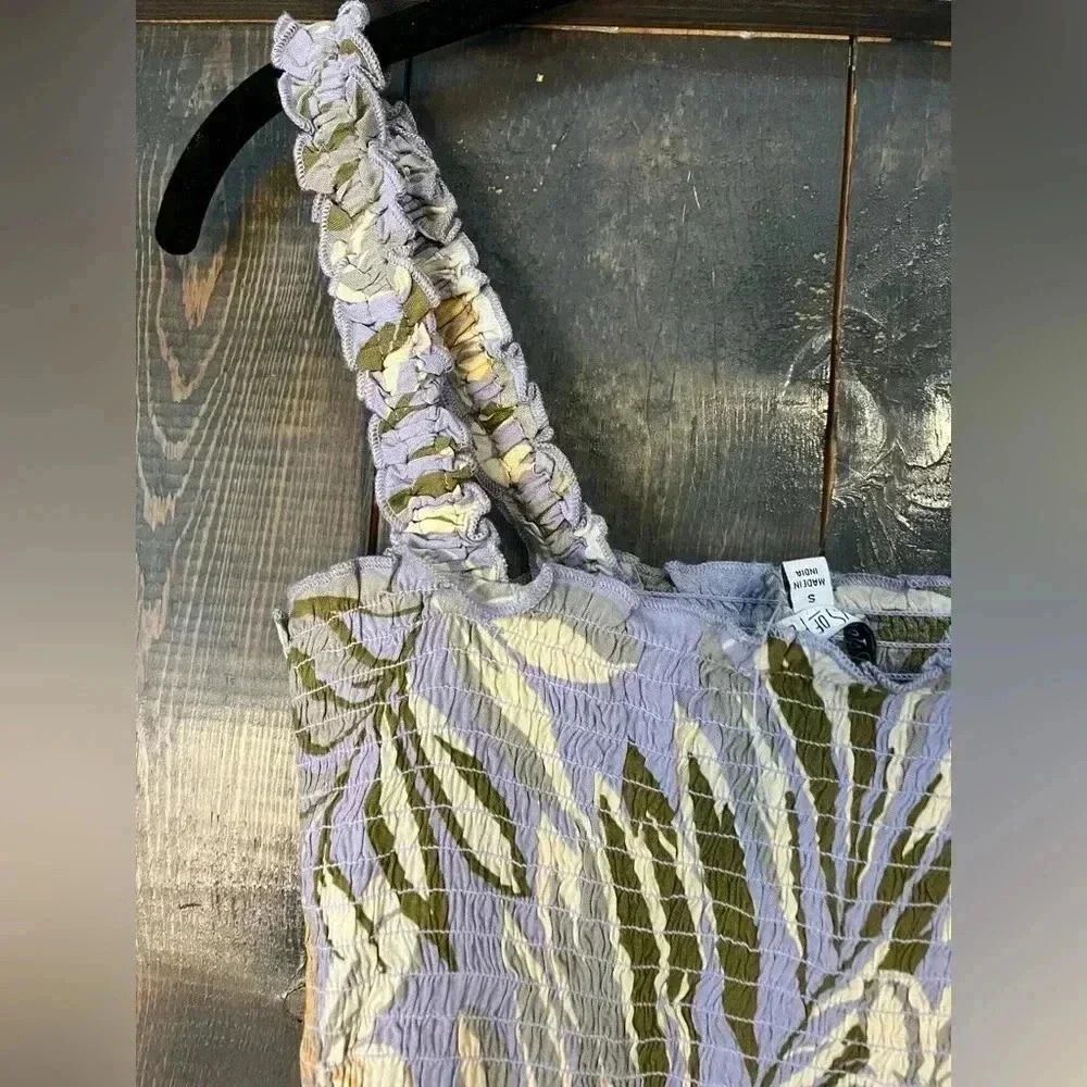 Tropical Palm Print Smocked Tank Top with Ruffle Straps Summer Beach Vacation - Picture 4 of 6